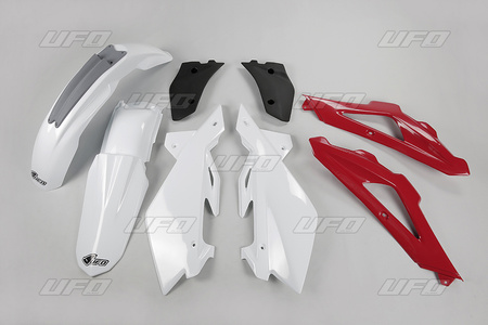 Komplet plastików husqvarna cr 2t '06-'08 kolor oem (dla roczników '07-'08) (biały/czerwony/czarny) (hu605e999)