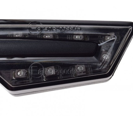 KIERUNKOWSKAZY LED DO MOTOCYKLA PRZEDNIE E8