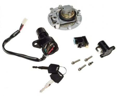 Stacyjka z zestawem zamków do Junak 902